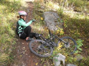 Minnow Lake Trail 3 - Explore Jasper